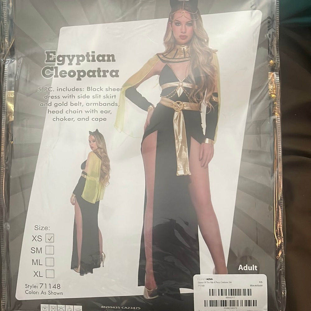 Egyptian Cleopatra never opened never tried on extra small from fashion nova